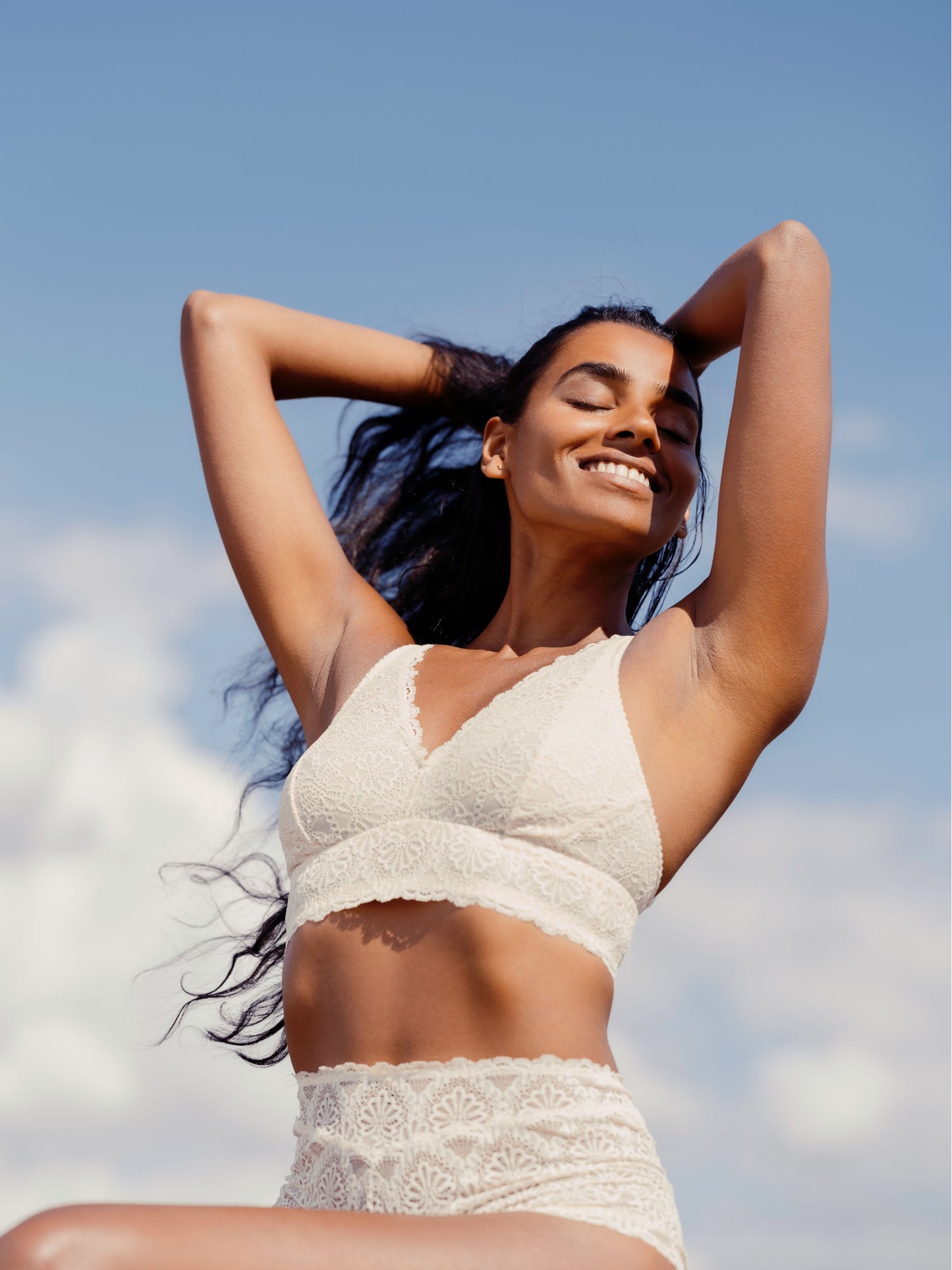 BRALETTE